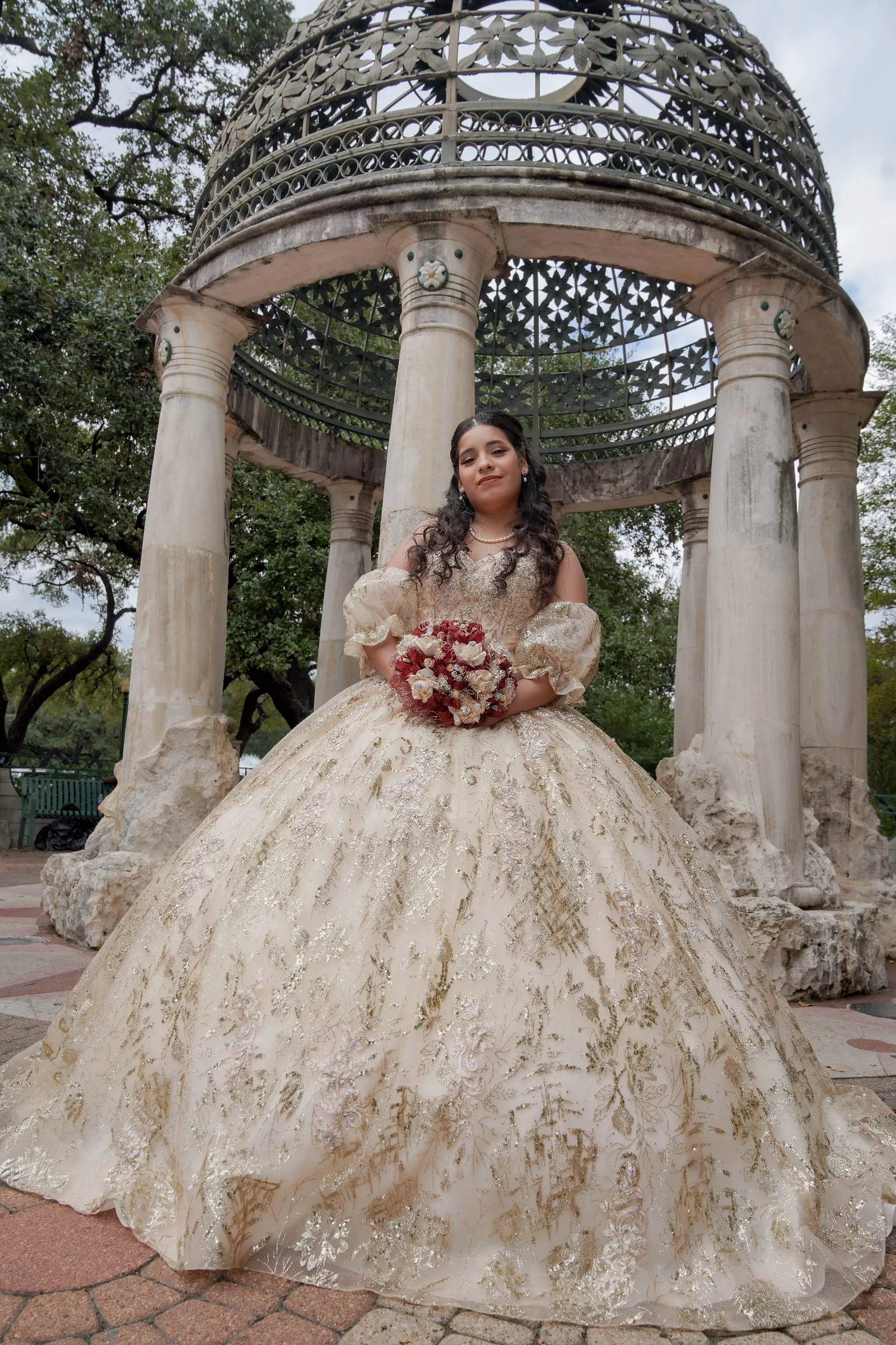 Elegancia entre arcos